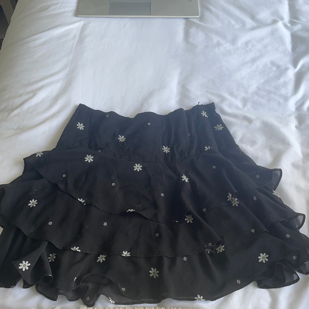 Black skirt